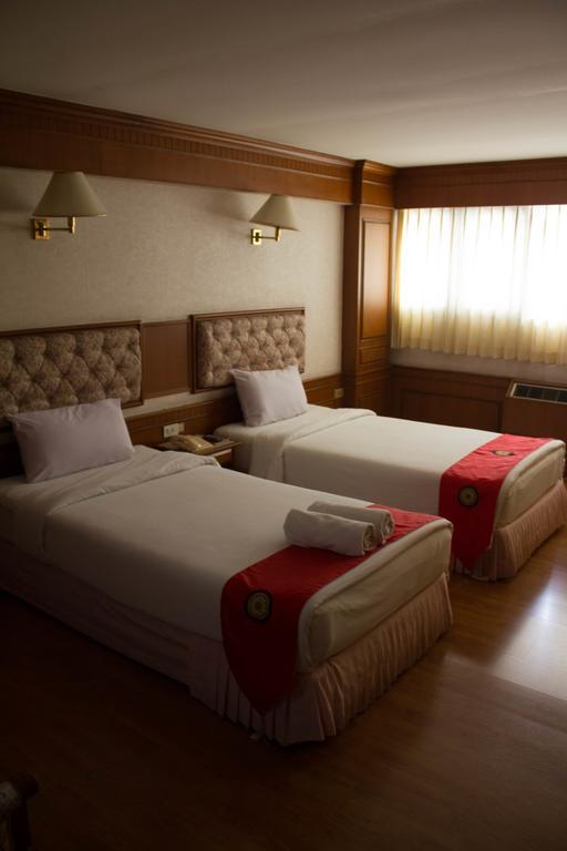 Sripattana Hotel Nakhonratchasima Eksteriør bilde