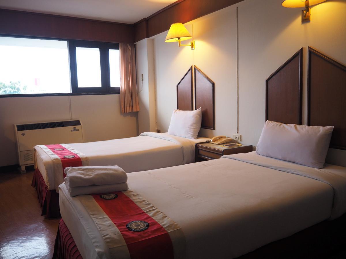 Sripattana Hotel Nakhonratchasima Eksteriør bilde
