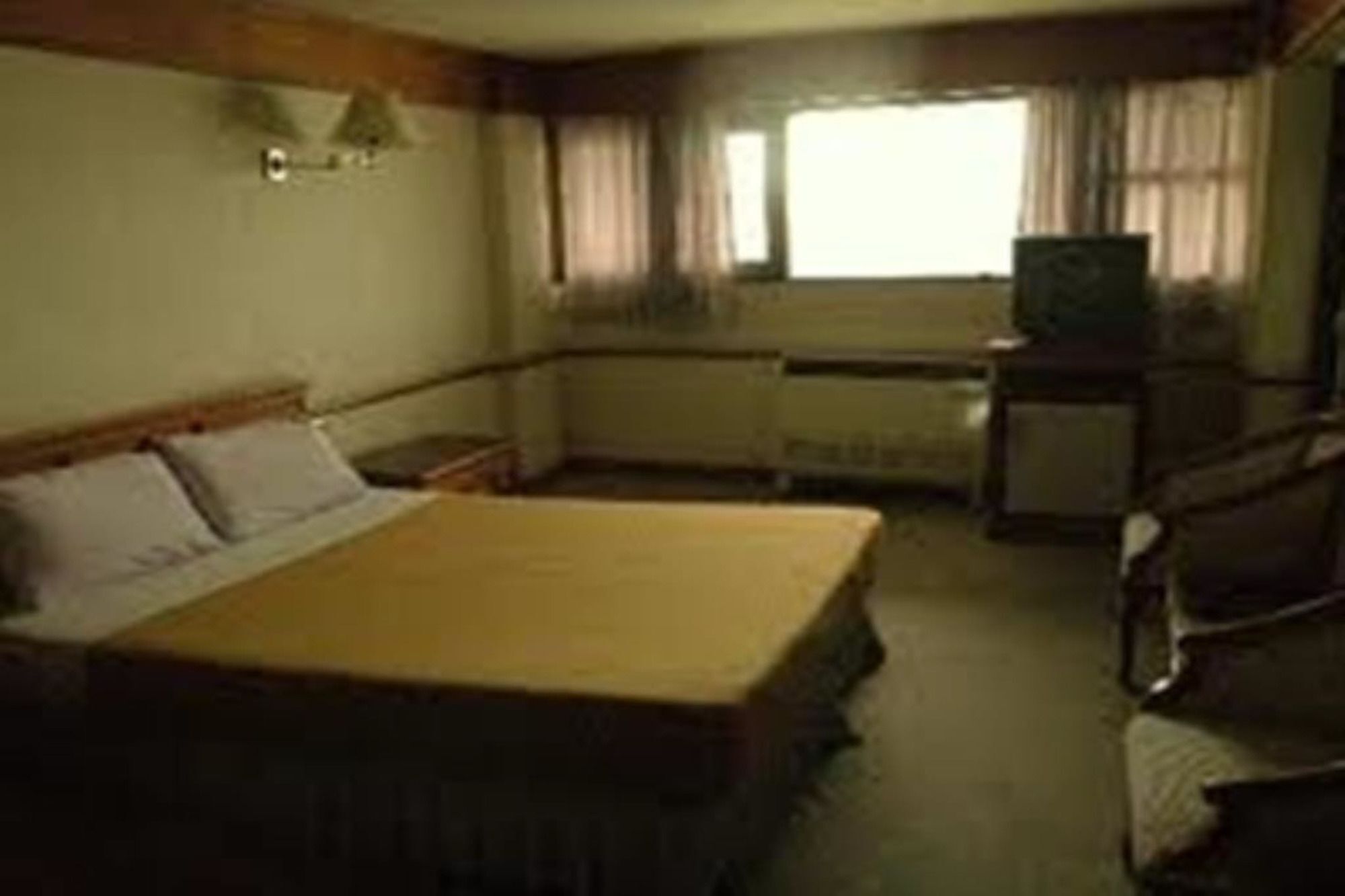Sripattana Hotel Nakhonratchasima Eksteriør bilde